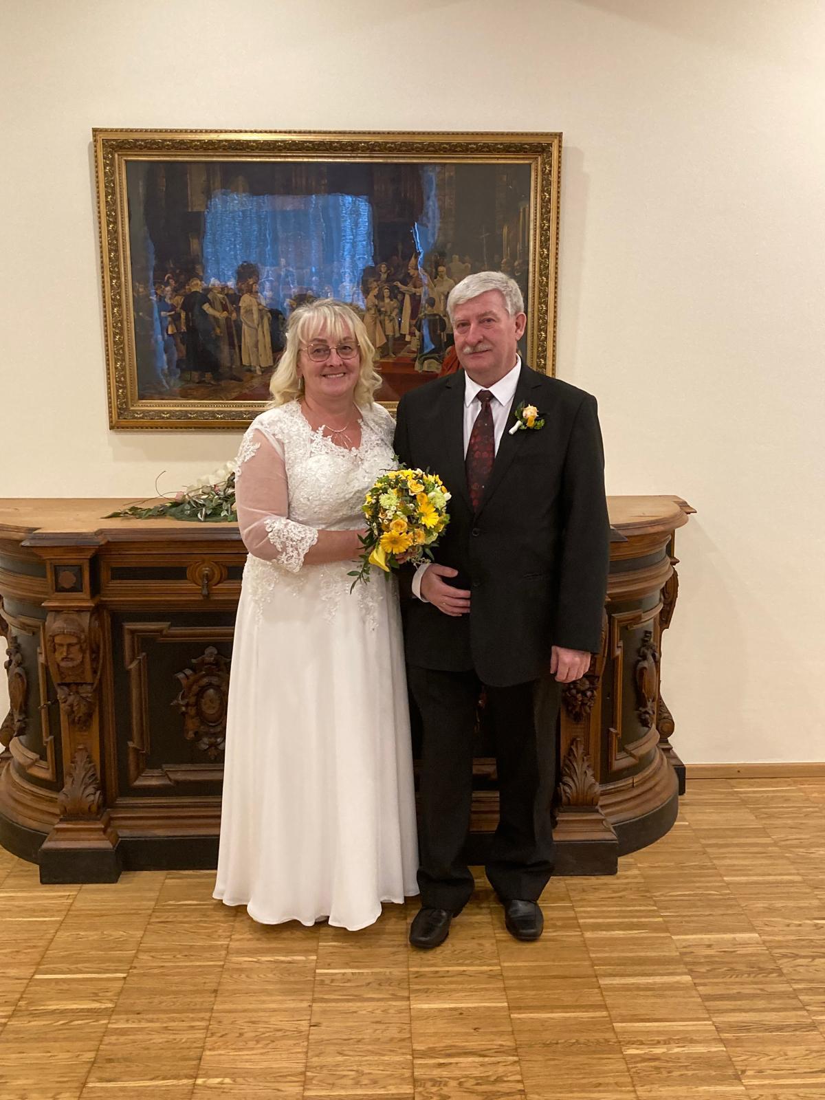 STEPHANI FEND & CHRISTIAN TESNOHLIDEK